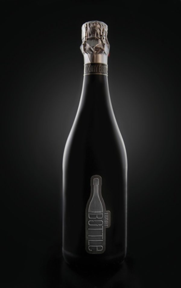 Luxury Bottle GmbH - Black Edition Silver Etikett